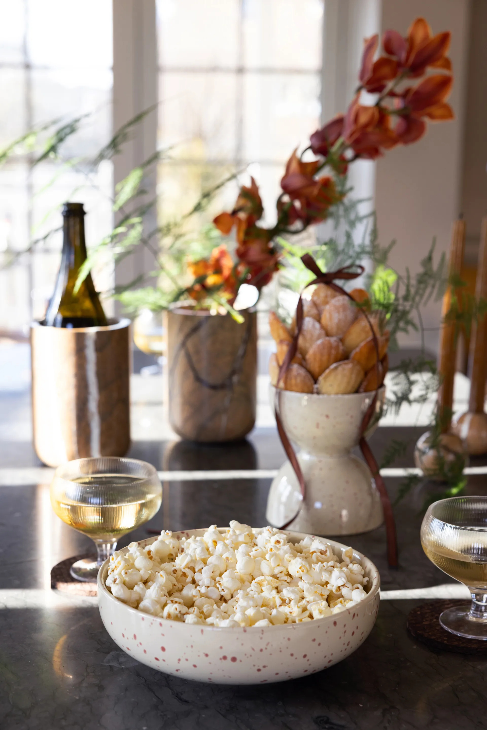 Ditte Servierschale, Beige-Weinrot Sagaform