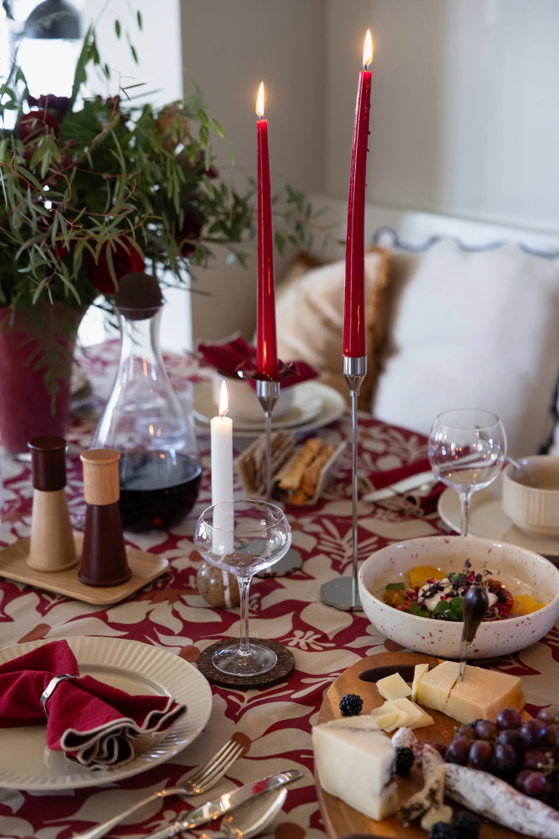 Ditte Servierschale, Beige-Weinrot Sagaform