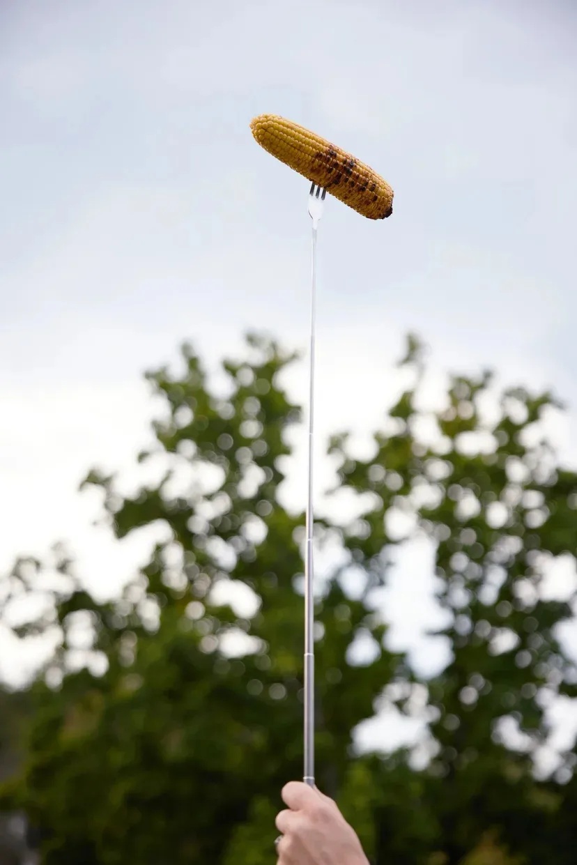 Fredde Wurstgabel klappbar, Edelstahl-Gummiholz Sagaform