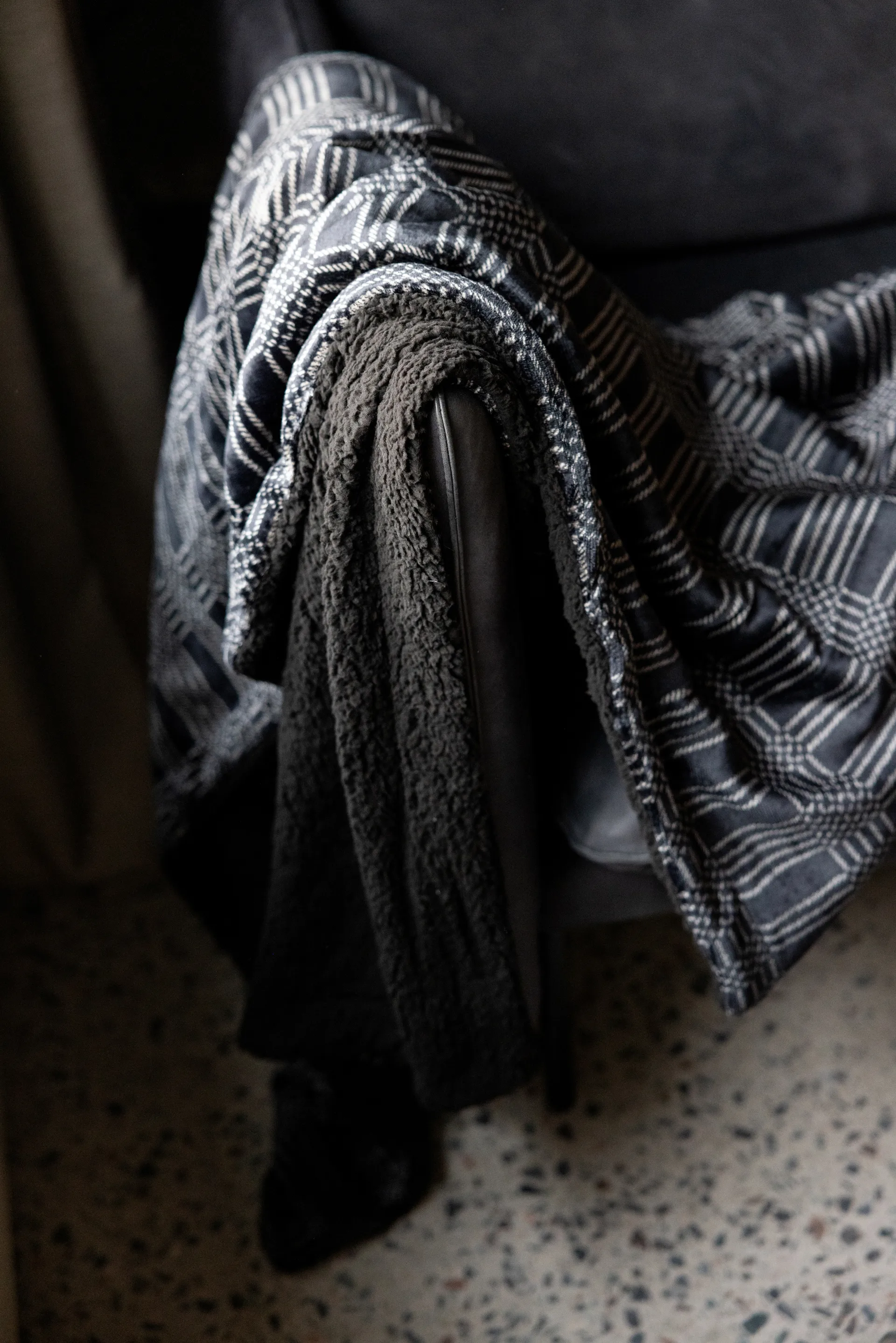 Rut Fleece-Decke 130x170 cm, Schwarz Sagaform