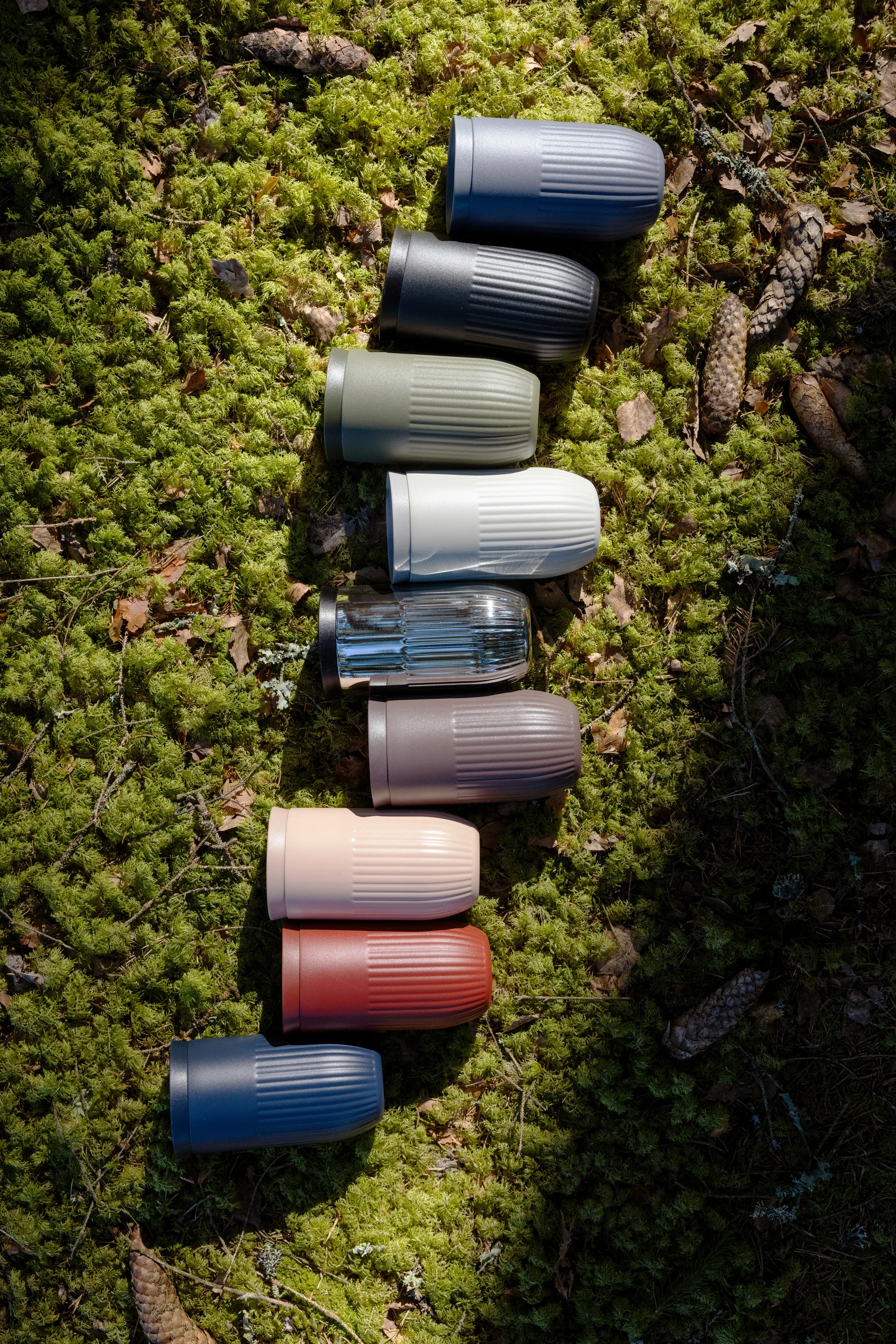 Tova Auto-Becher Thermobecher 32 cl, Braun Pantone Sagaform