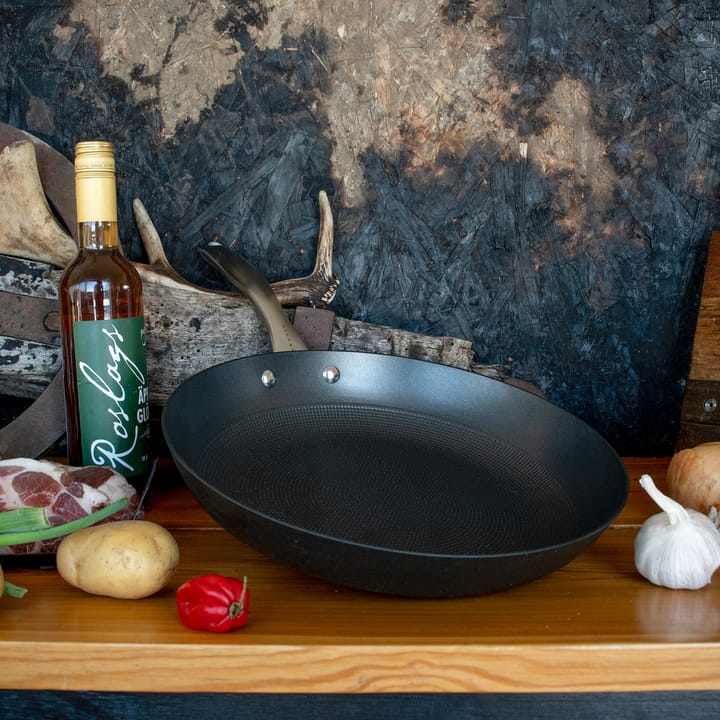 Satake Bratpfanne aus leichtem Gusseisen non stick, 30cm Satake