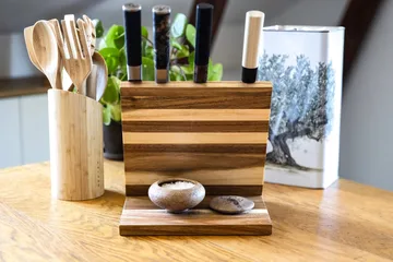 Satake Messerblock - Akazie, 19x25x24 cm - Satake