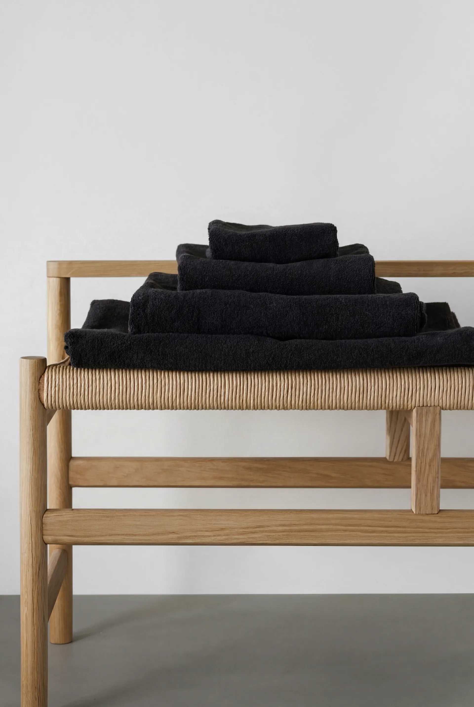 Drift Badetuch 100x150 cm, Schwarz Scandi Living
