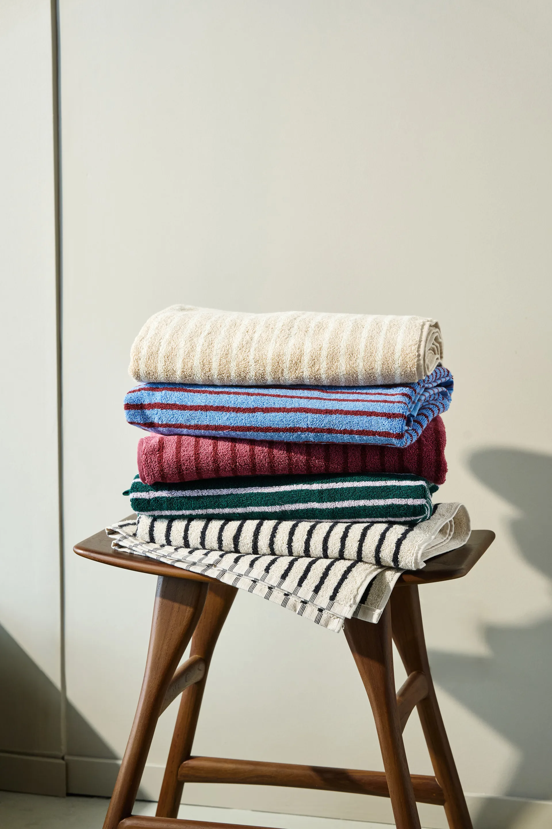 Drift Badetuch 70x140 cm, Beige-weiß Scandi Living