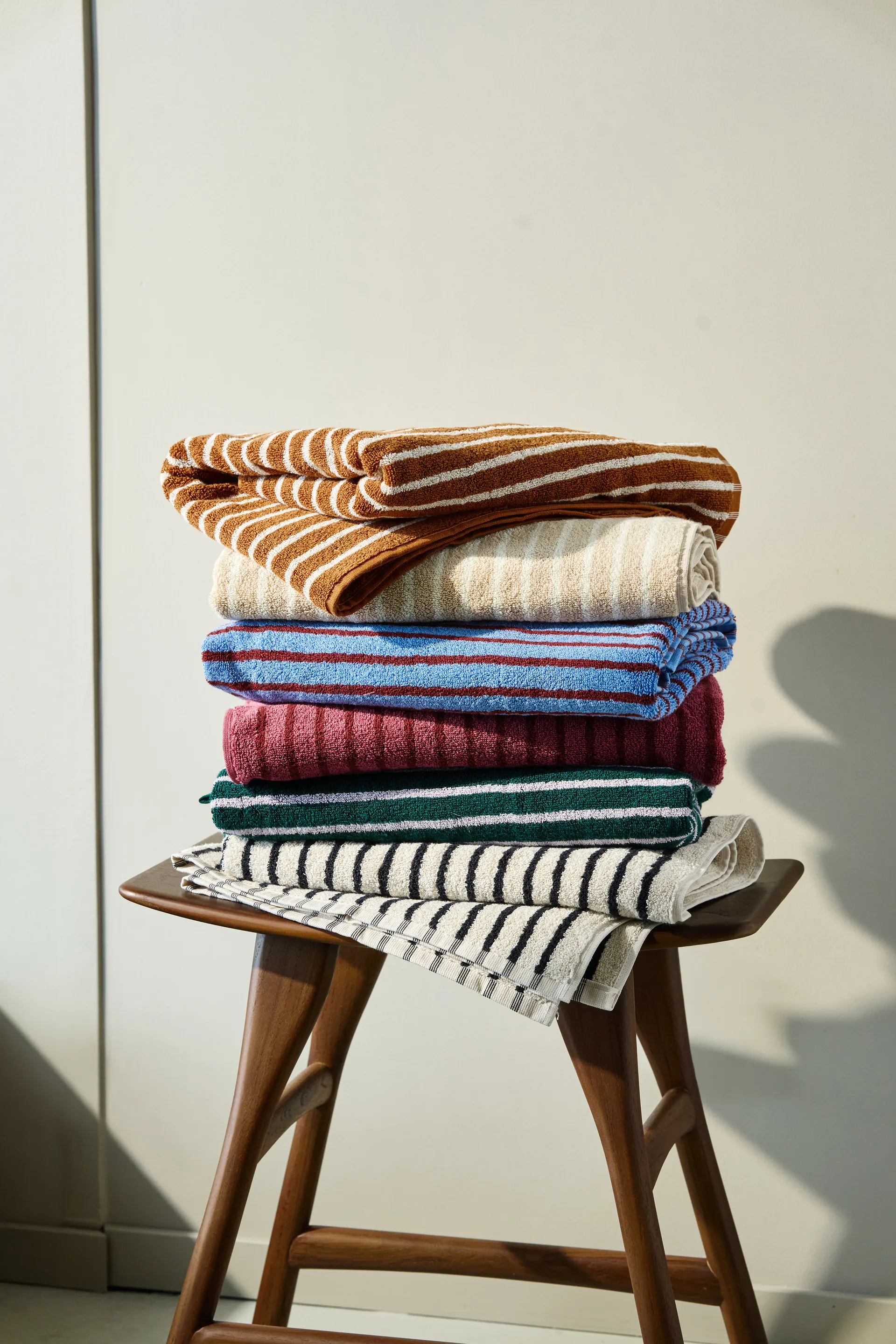 Drift Badetuch 70x140 cm, Grün-lila Scandi Living