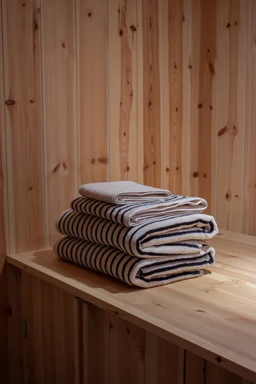 Drift Handtuch 30x50 cm - Weiß - Scandi Living
