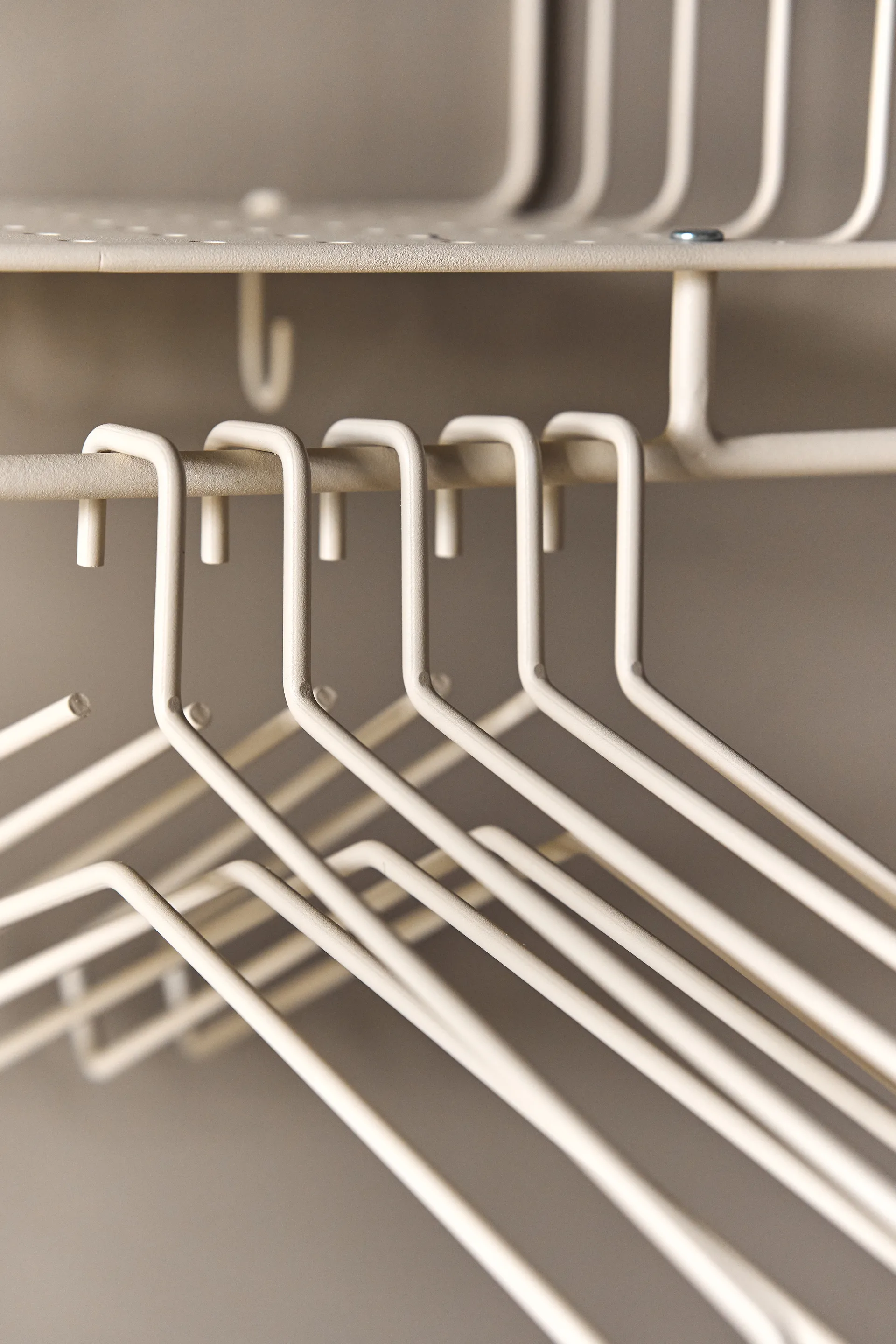 Edge Kleiderbügel 5er-Pack, Beige Scandi Living