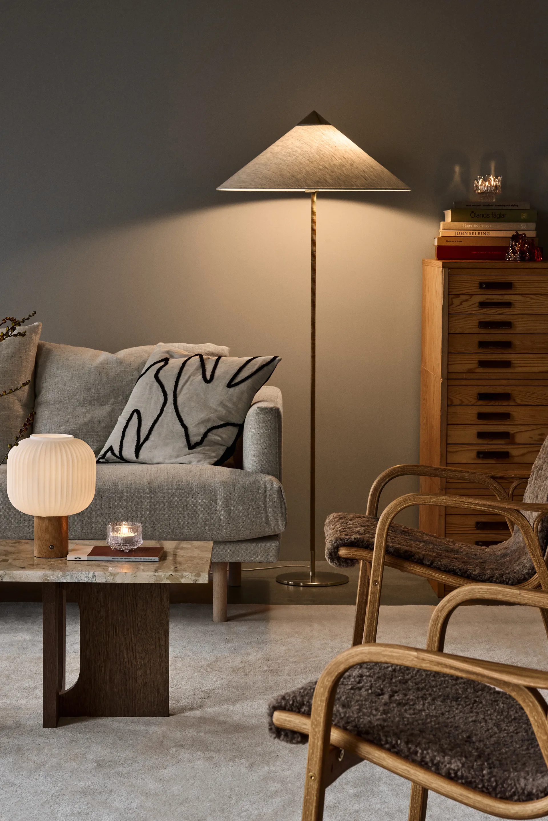 Fair tragbare Tischlampe, Frostglas-Esche Scandi Living