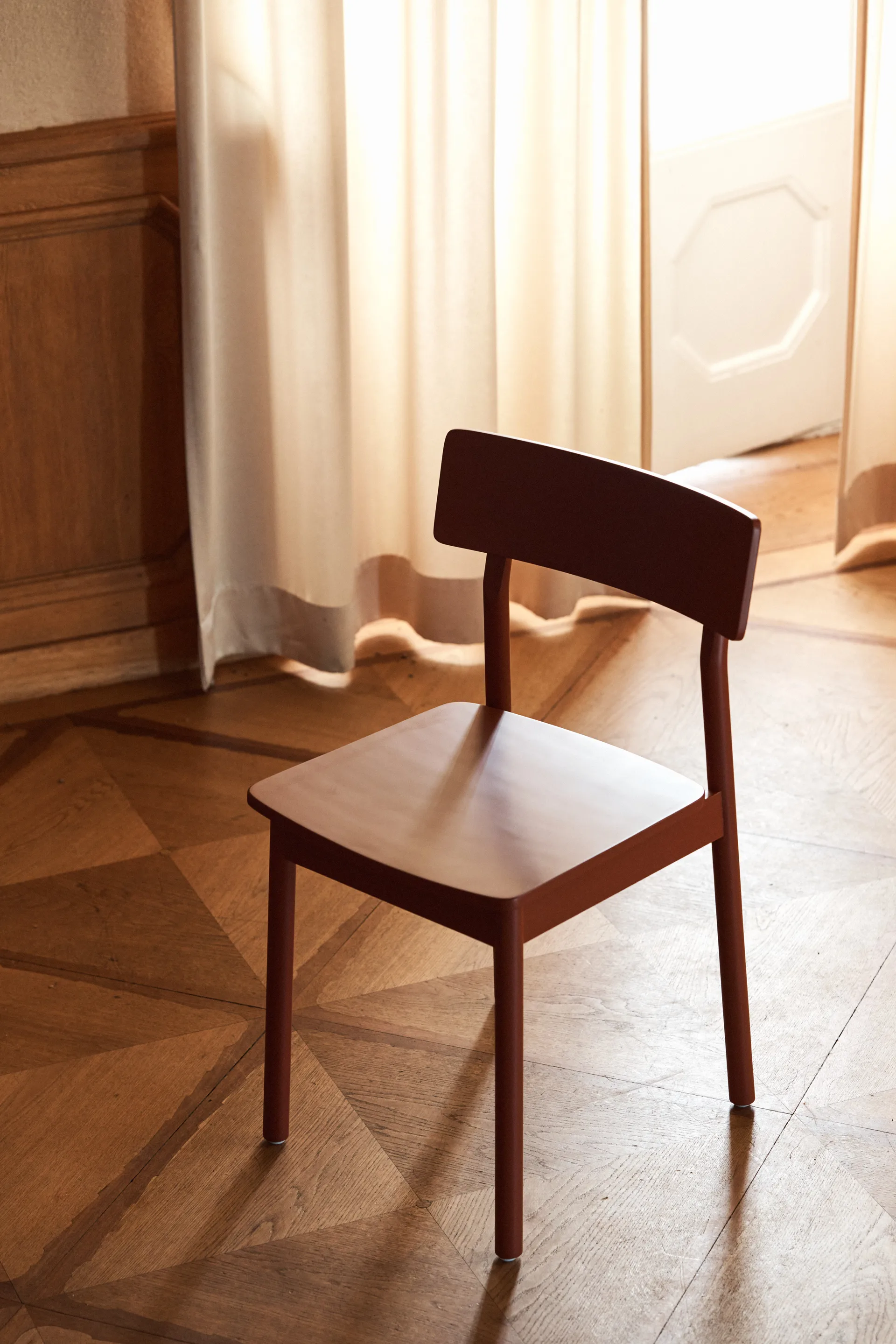 Horizon Stuhl, Red Scandi Living