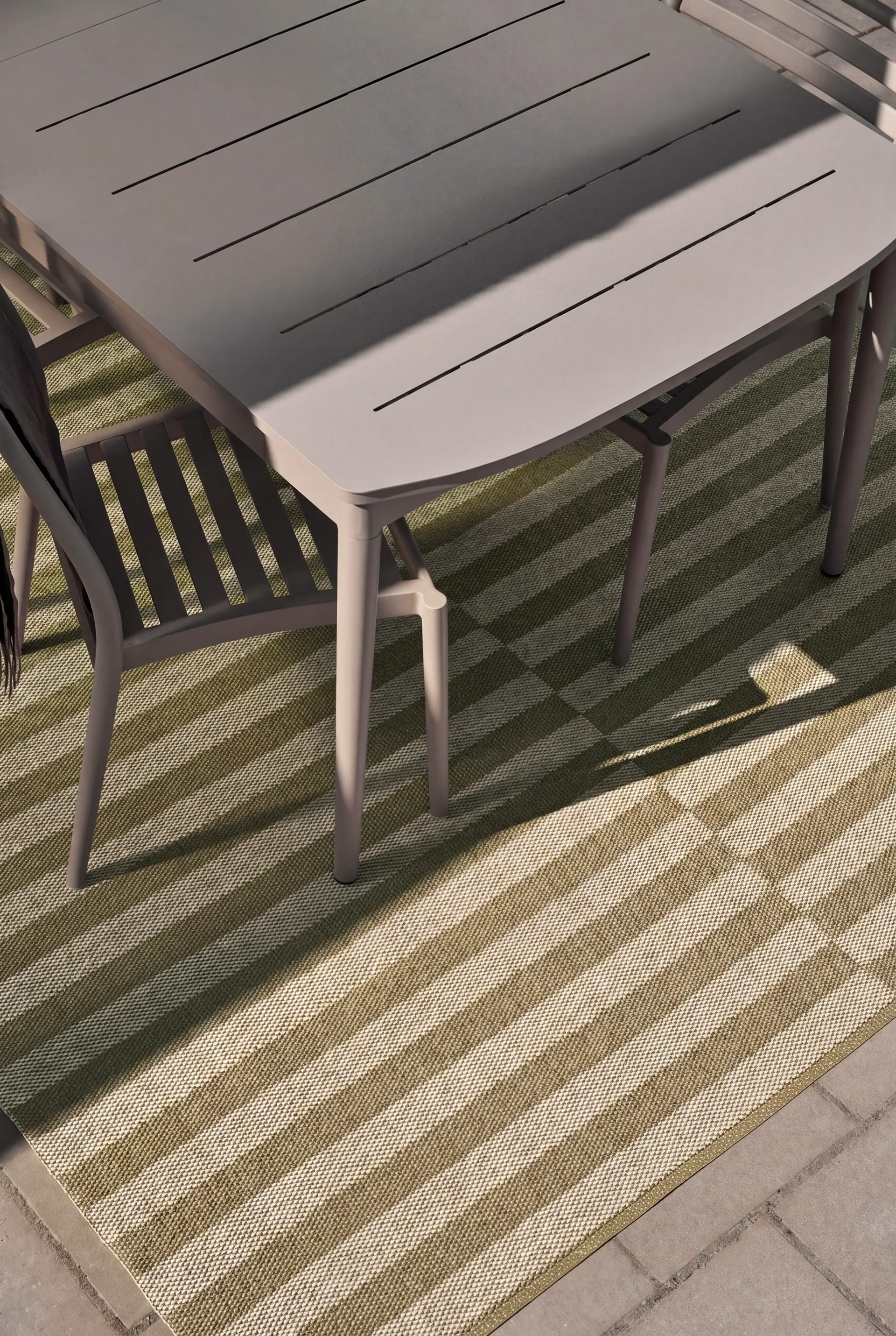 Path Teppich, Olivegreen, 150x200 cm Scandi Living