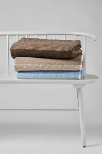 Row gestreiftes Wollplaid - Braun, 120 x 185 cm - Scandi Living