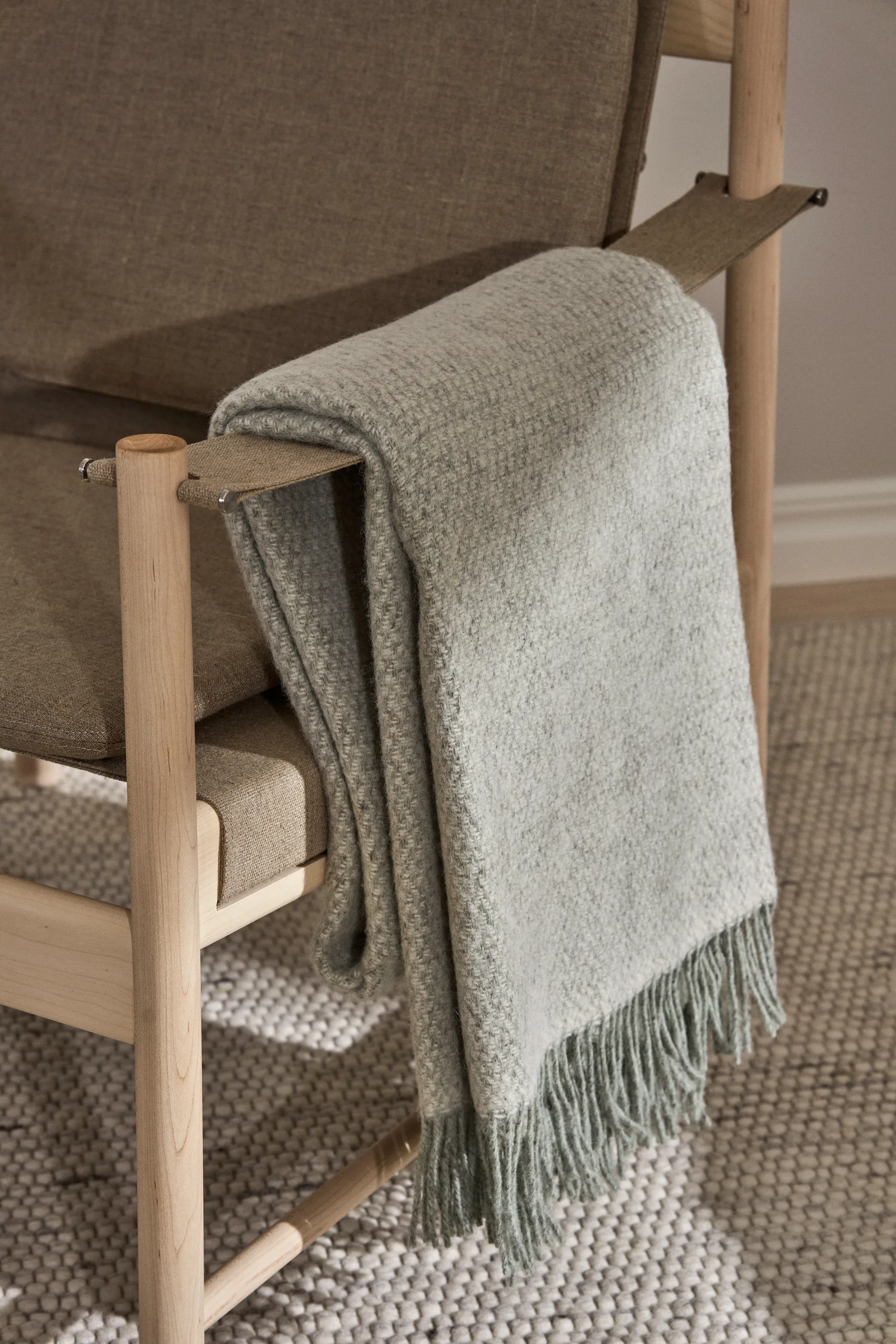 Sandstone Wolldecke 130 x 180cm, Sage Melange Scandi Living