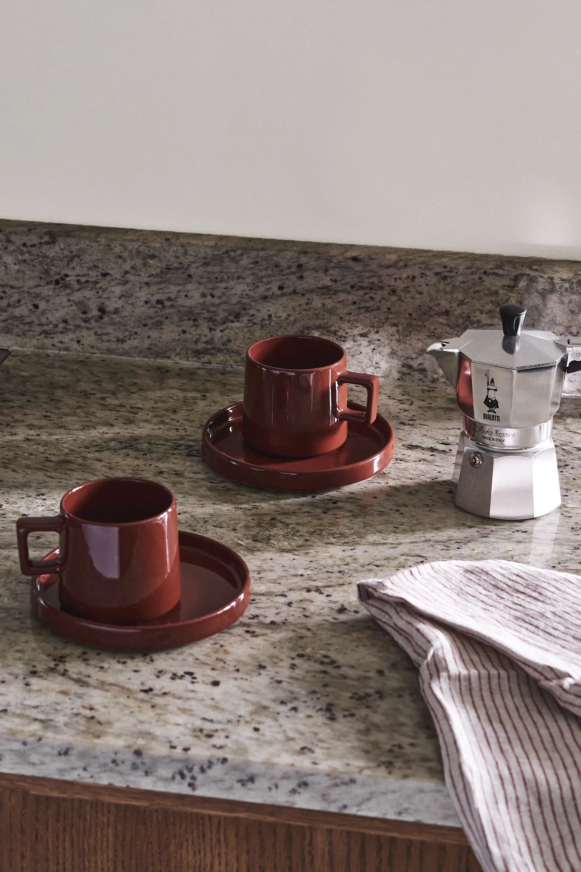 Taper Becher 30 cl, Rot Scandi Living