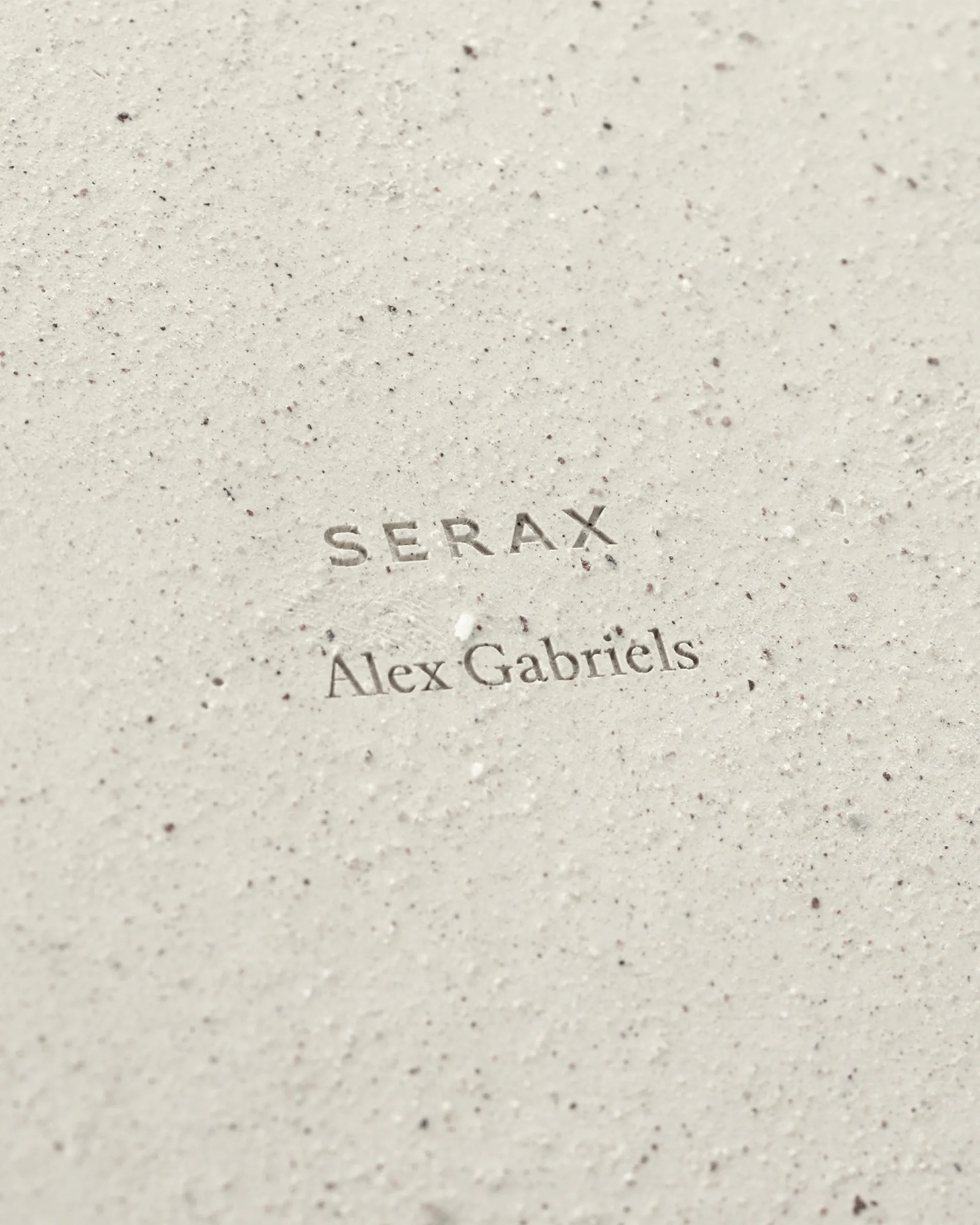 Mira Kerzenhalter S, Beige Serax