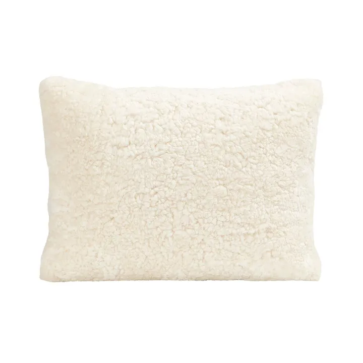 Shepherd Lina Schaffell-Kissen 40 x 30 cm - Creme - Shepherd of Sweden