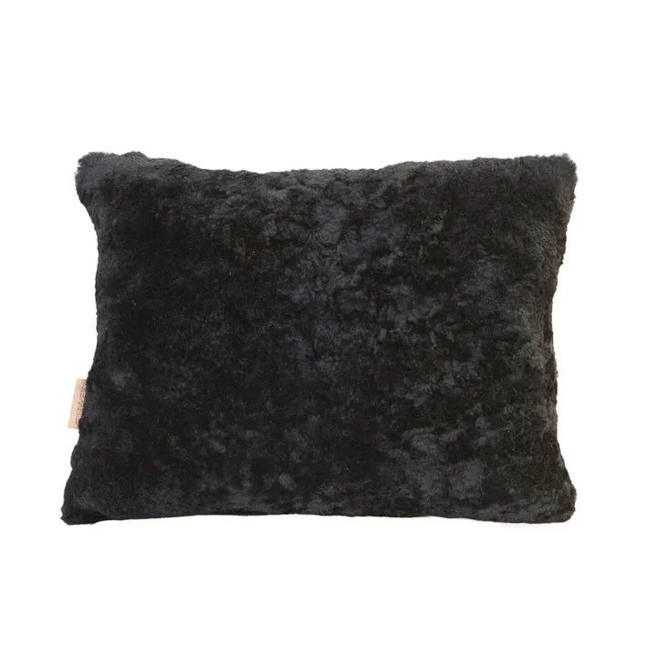 Shepherd Lina Schaffell-Kissen 40 x 30 cm - Schwarz - Shepherd of Sweden