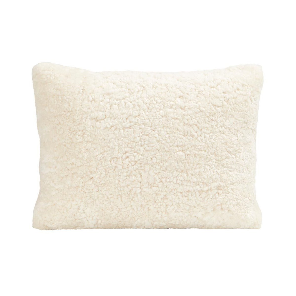 Shepherd of Sweden Shepherd Lina Schaffell-Kissen 40 x 30cm Creme
