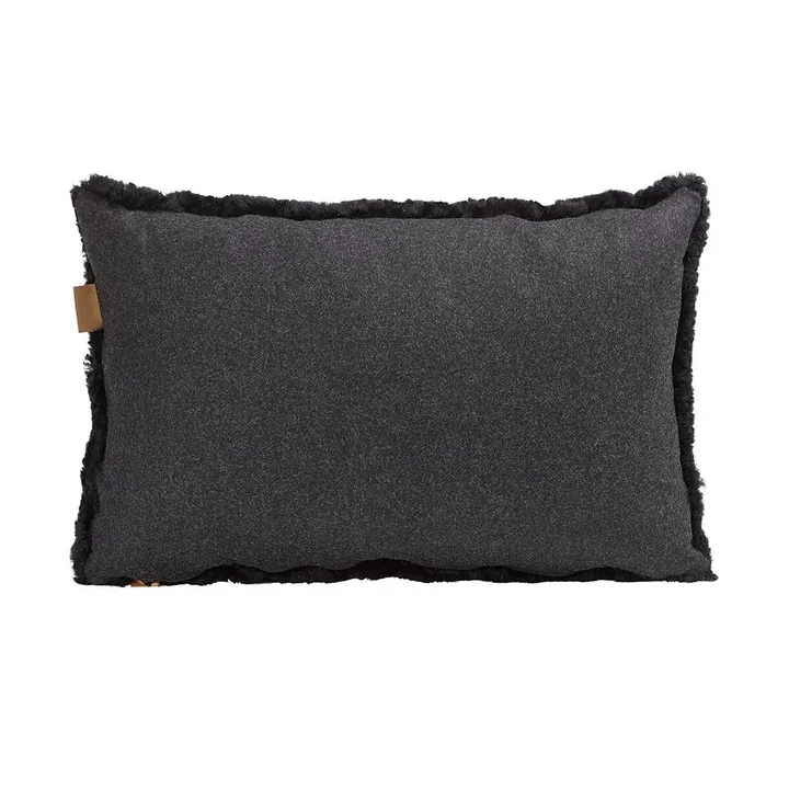 Shepherd Lina Schaffell-Kissen 60 x 40 cm - Schwarz - Shepherd of Sweden
