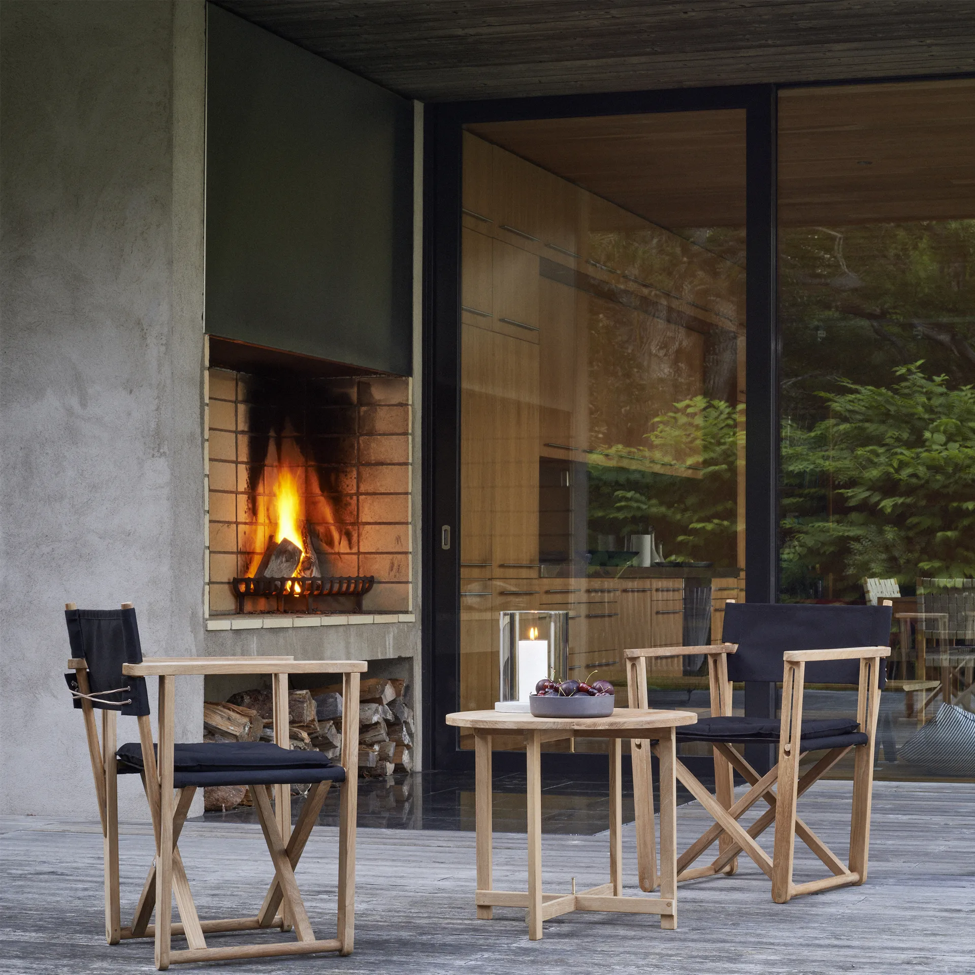 Kreuz Beistelltisch, Teak Skargaarden