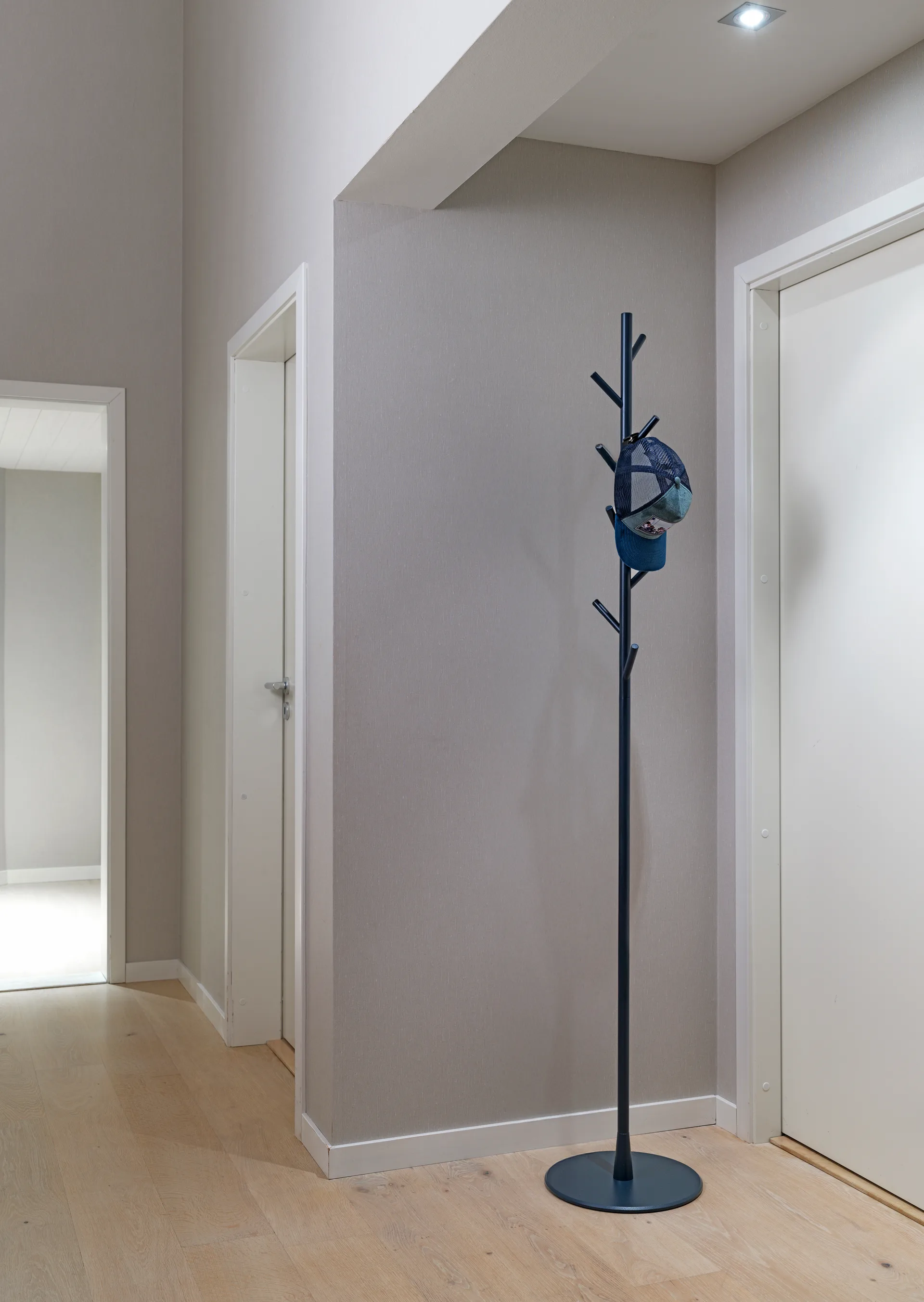 Sticks Kleiderhaken - stehend, Distel SMD Design