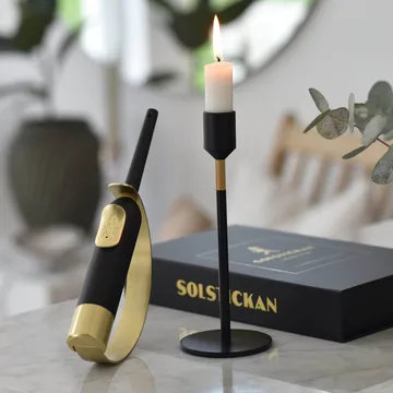 Solstickan Feuerzeug mit Flammenklinge - Schwarz-messing - Solstickan Design