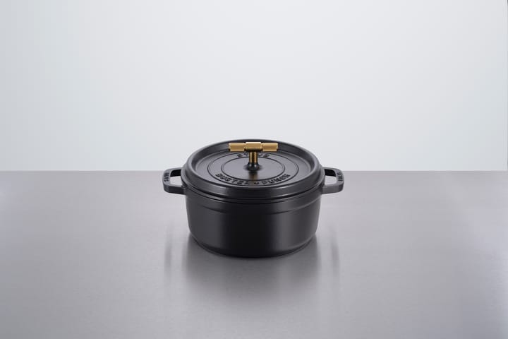 Buster & Punch Topf Gusseisen Messing, 3,8 L STAUB