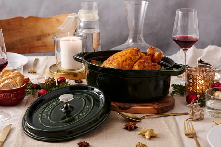 Staub La Cocotte ovaler Topf Gusseisen 4,2 L, Basilikumgrün STAUB
