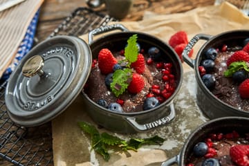 Staub La Cocotte runder Topf Gusseisen 0,4 L - Grafitgrau - STAUB