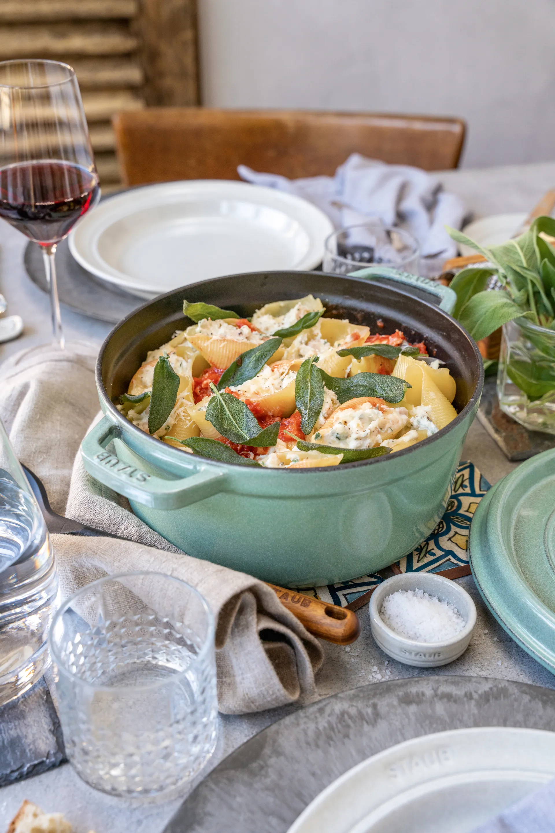 Staub runder Topf aus Gusseisen 5,2 l, Salvia STAUB