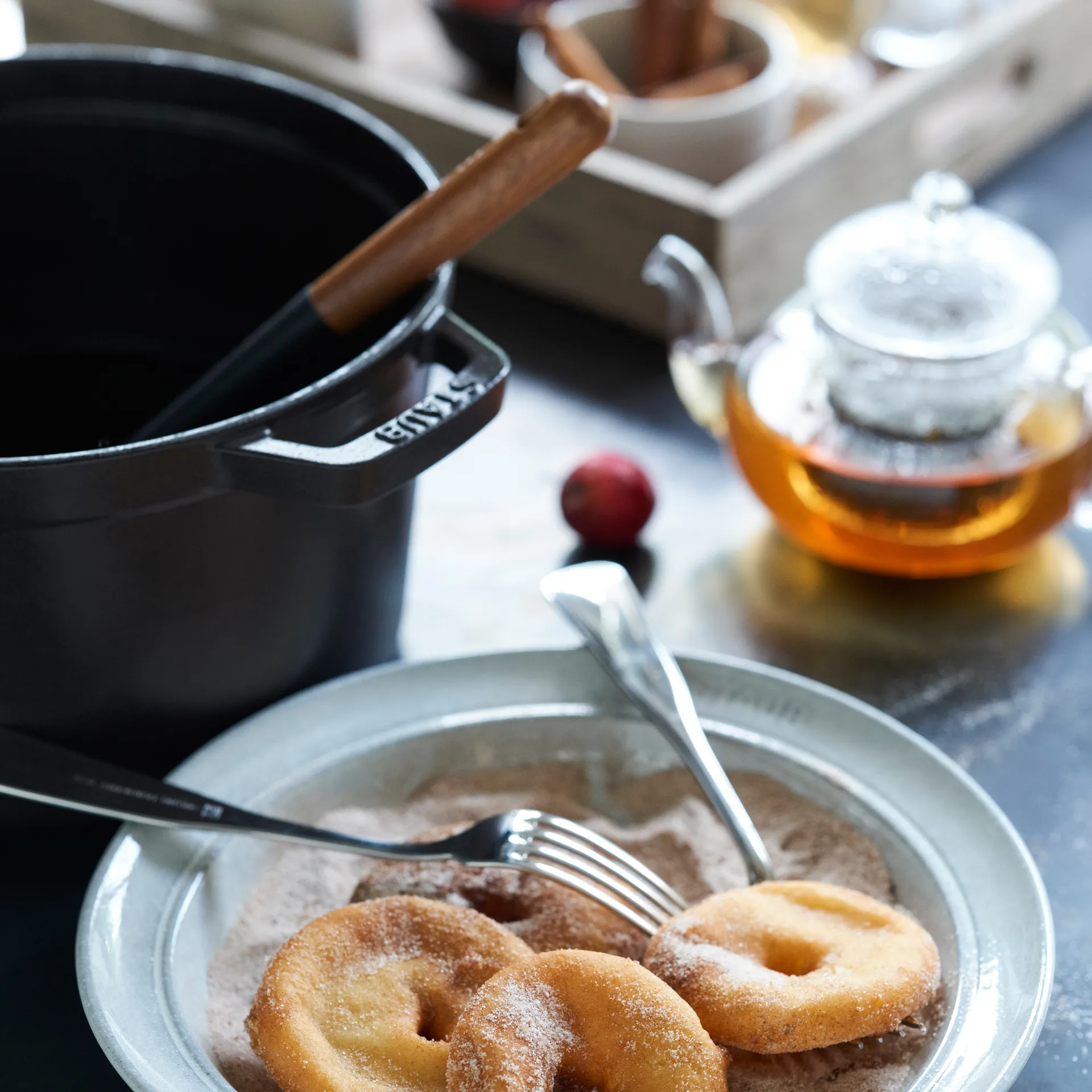 Staub runder Topf hoch Modell 4,8 L, Mattschwarz STAUB