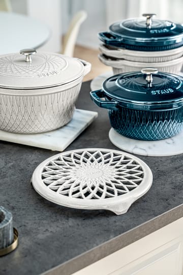 Staub Twister Topfuntersetzer 18,5x19 cm - White truffle - STAUB