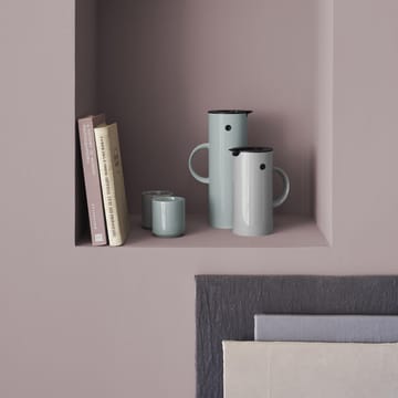 EM77 Stelton Isolierkanne 1 l - Dusty green (staubgrün) hochglanz - Stelton