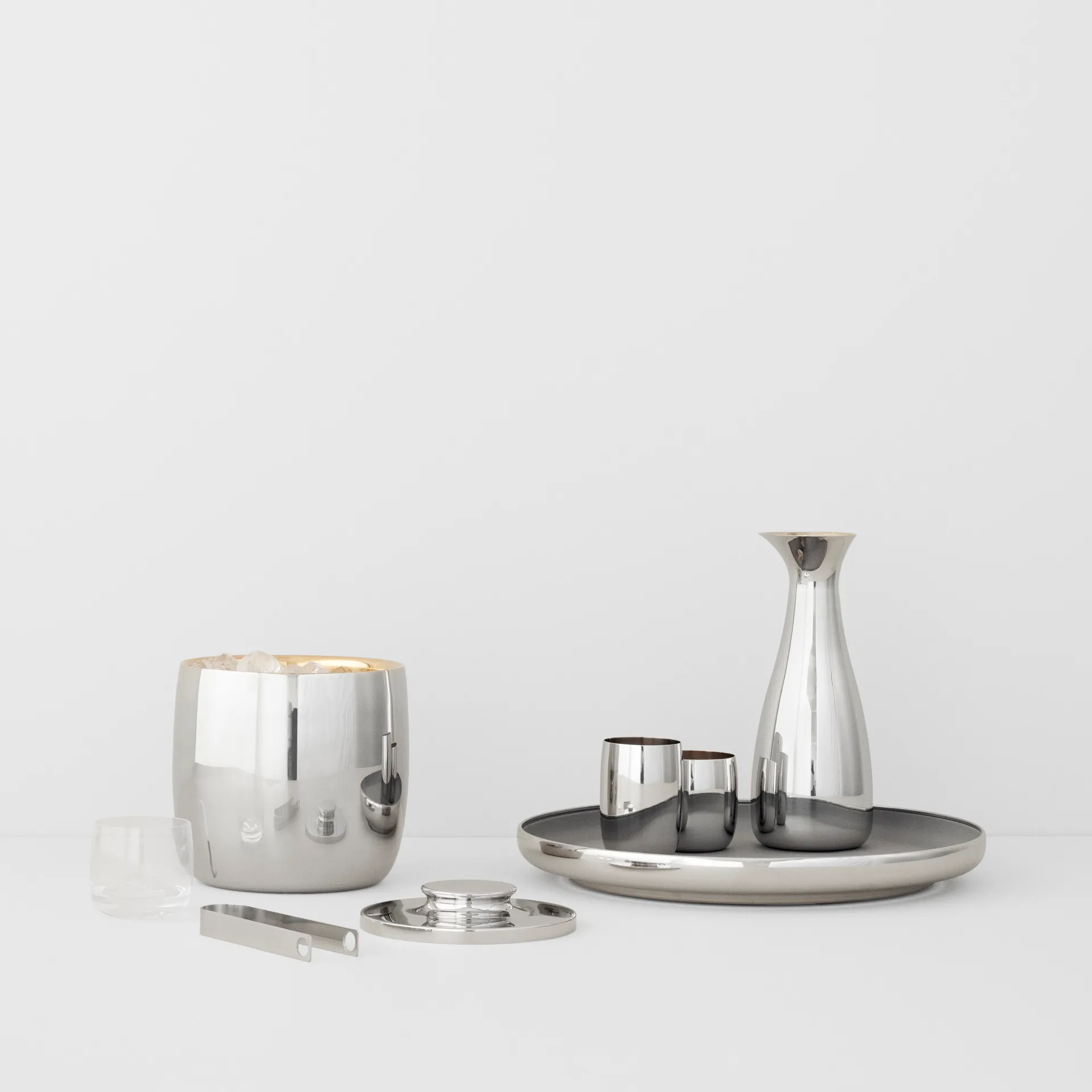 Foster Tablett Ø 40cm, Edelstahl Stelton