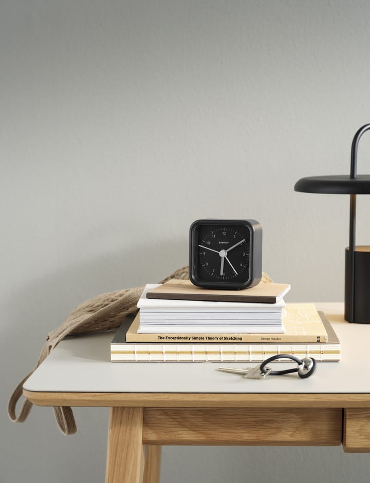 Okiru Wecker, Black Stelton