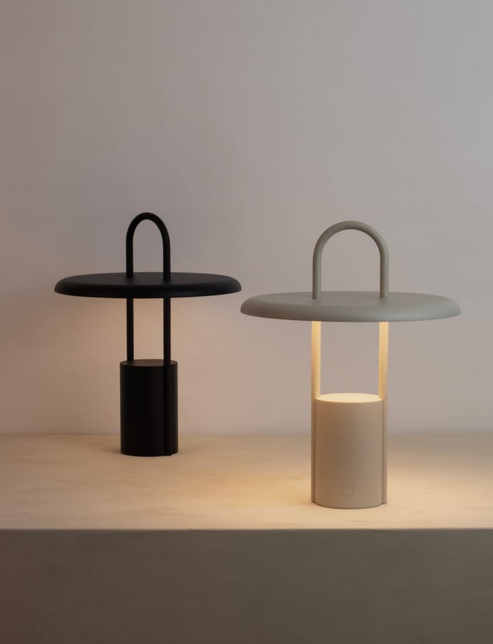 Pier LED-Leuchte tragbar 33,5 cm, Black Stelton