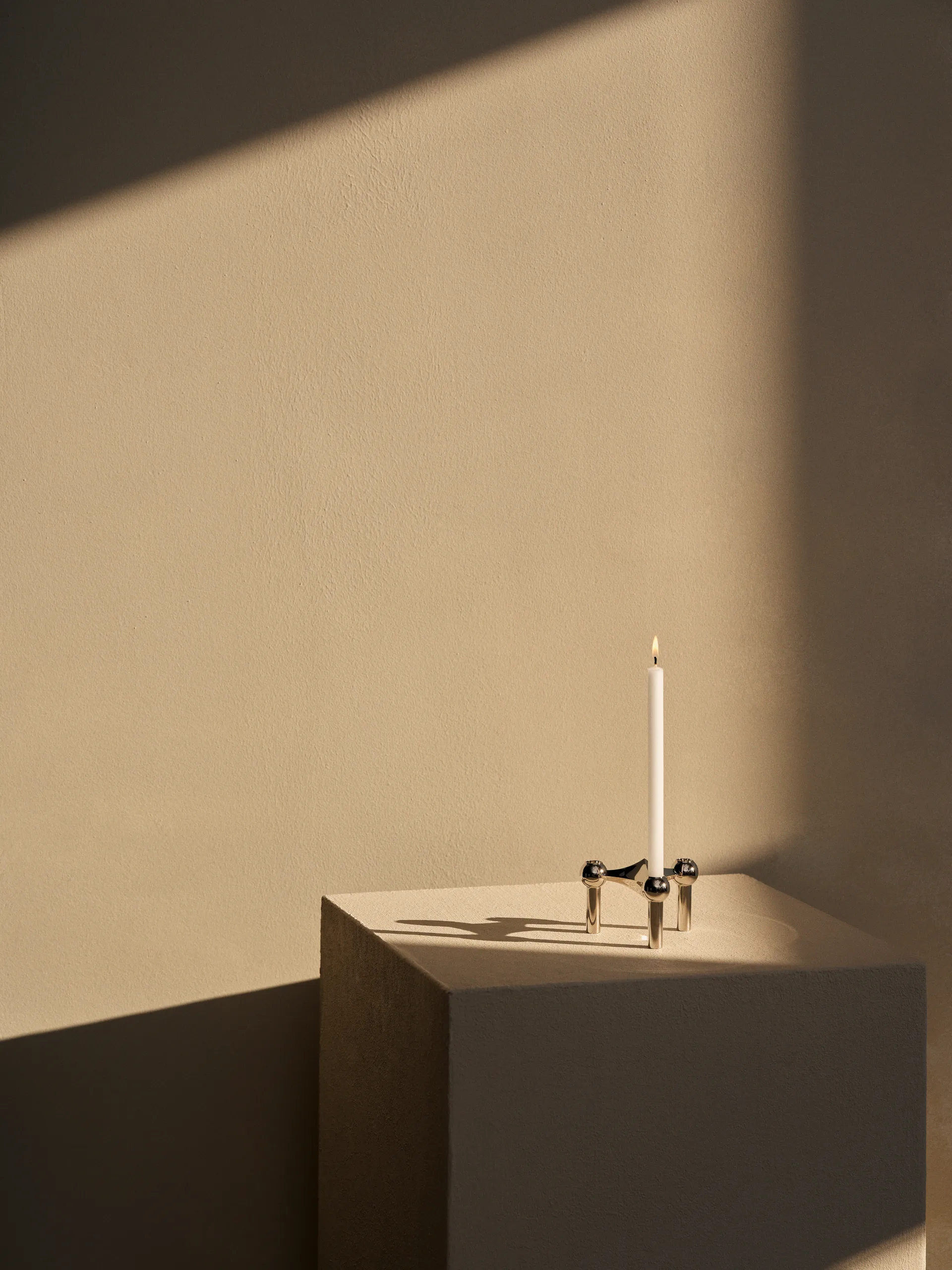 Nagel Kerzenhalter, Chrome STOFF