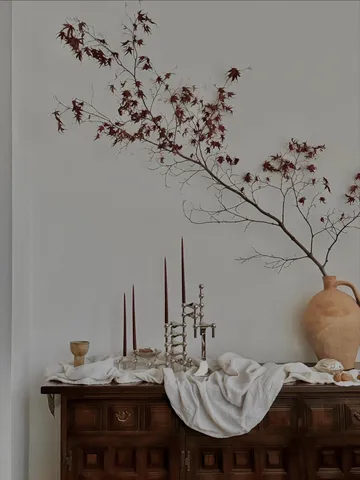 STOFF Nagel kegelförmige Kerzen von ester & erik 6er-Pack - Burgundy red - STOFF Nagel