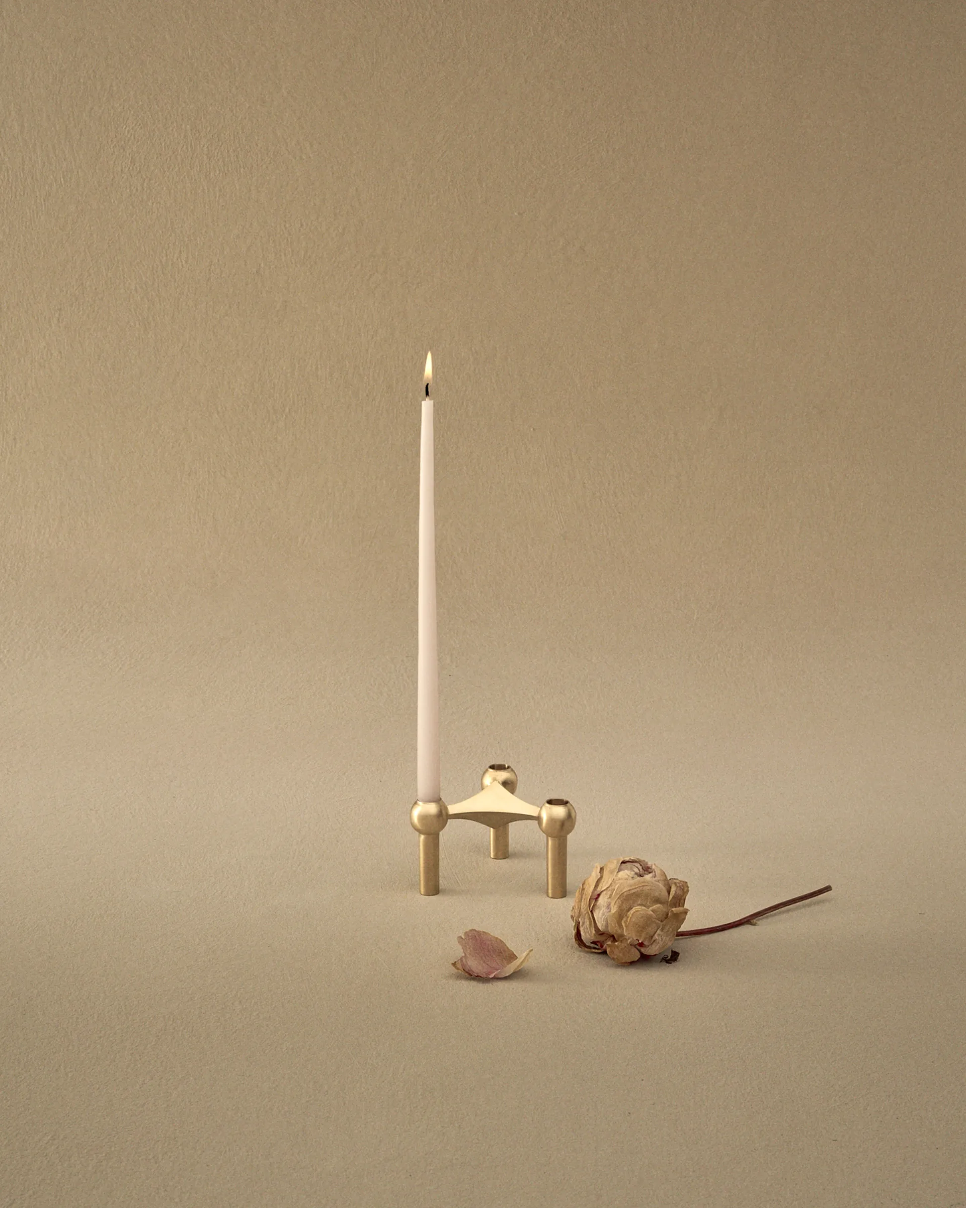 STOFF Nagel kegelförmige Kerzen von ester & erik 6er-Pack, Mellow pink STOFF Nagel