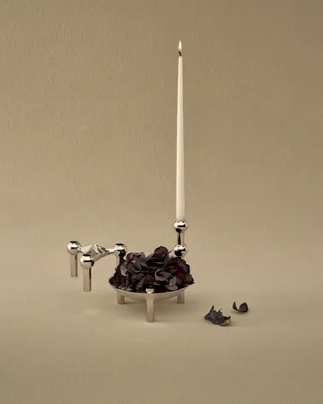 STOFF Nagel kegelförmige Kerzen von ester & erik 6er-Pack - Off-white - STOFF Nagel