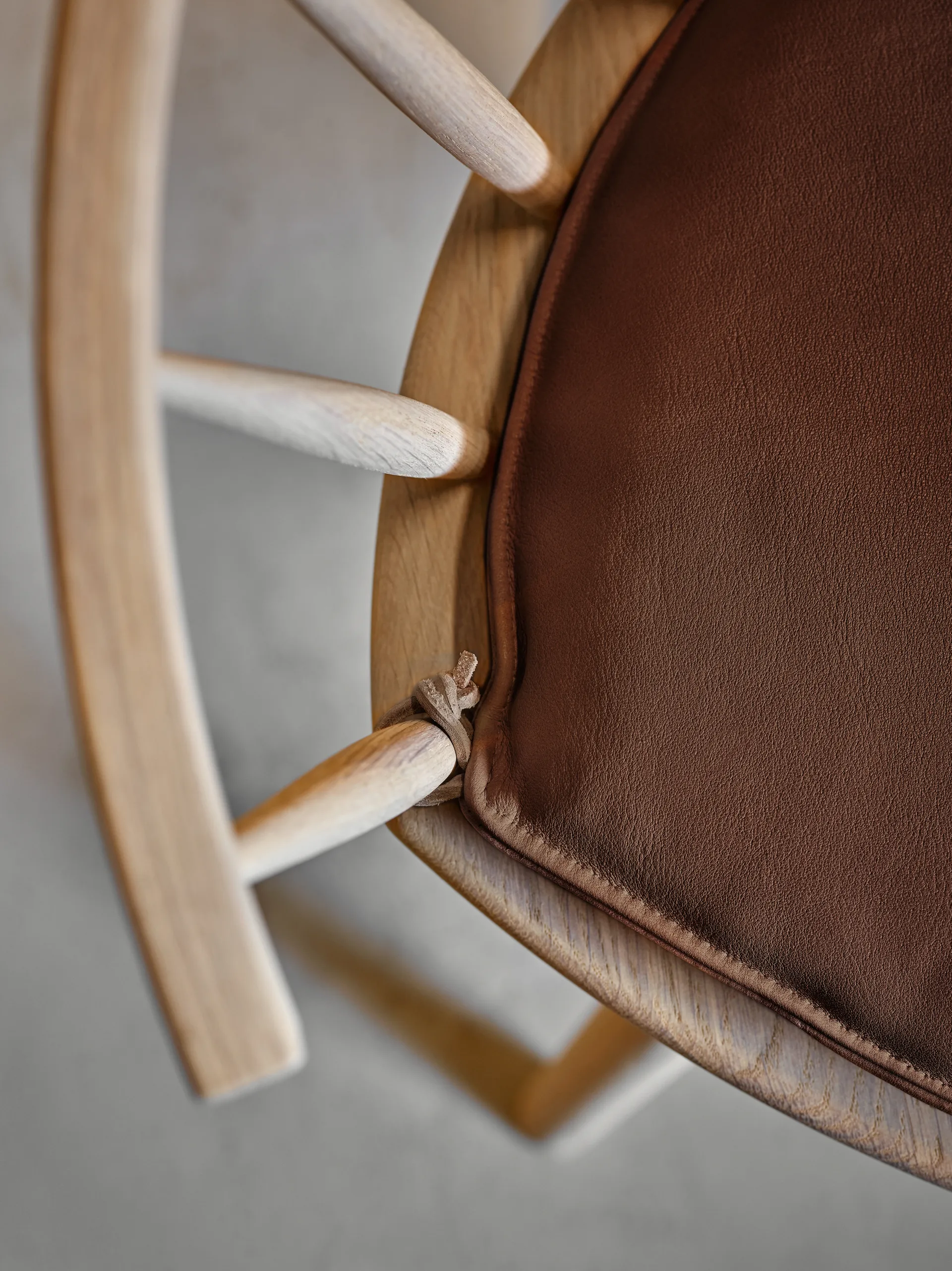 Arka Stuhlkissen elmotique, Dark brown Stolab