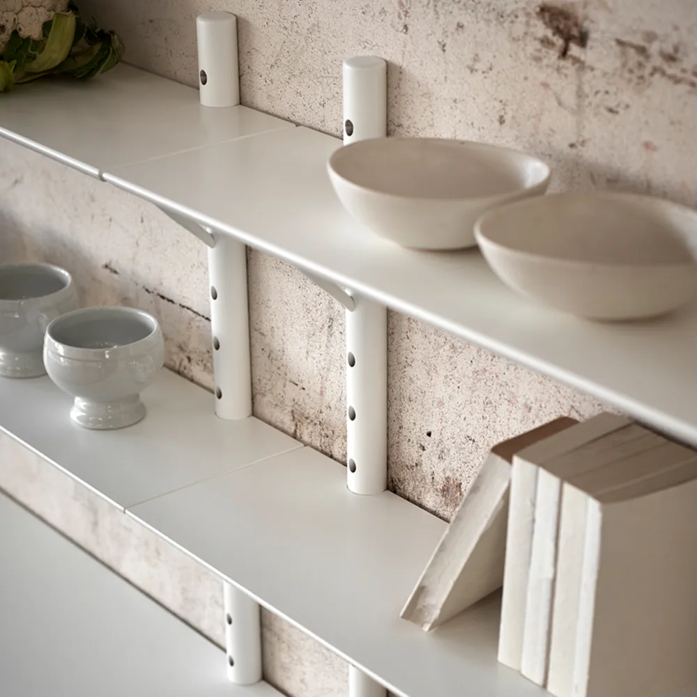 Ikon Wandregal, Birke hell mattlackiert, tief 21cm Stolab