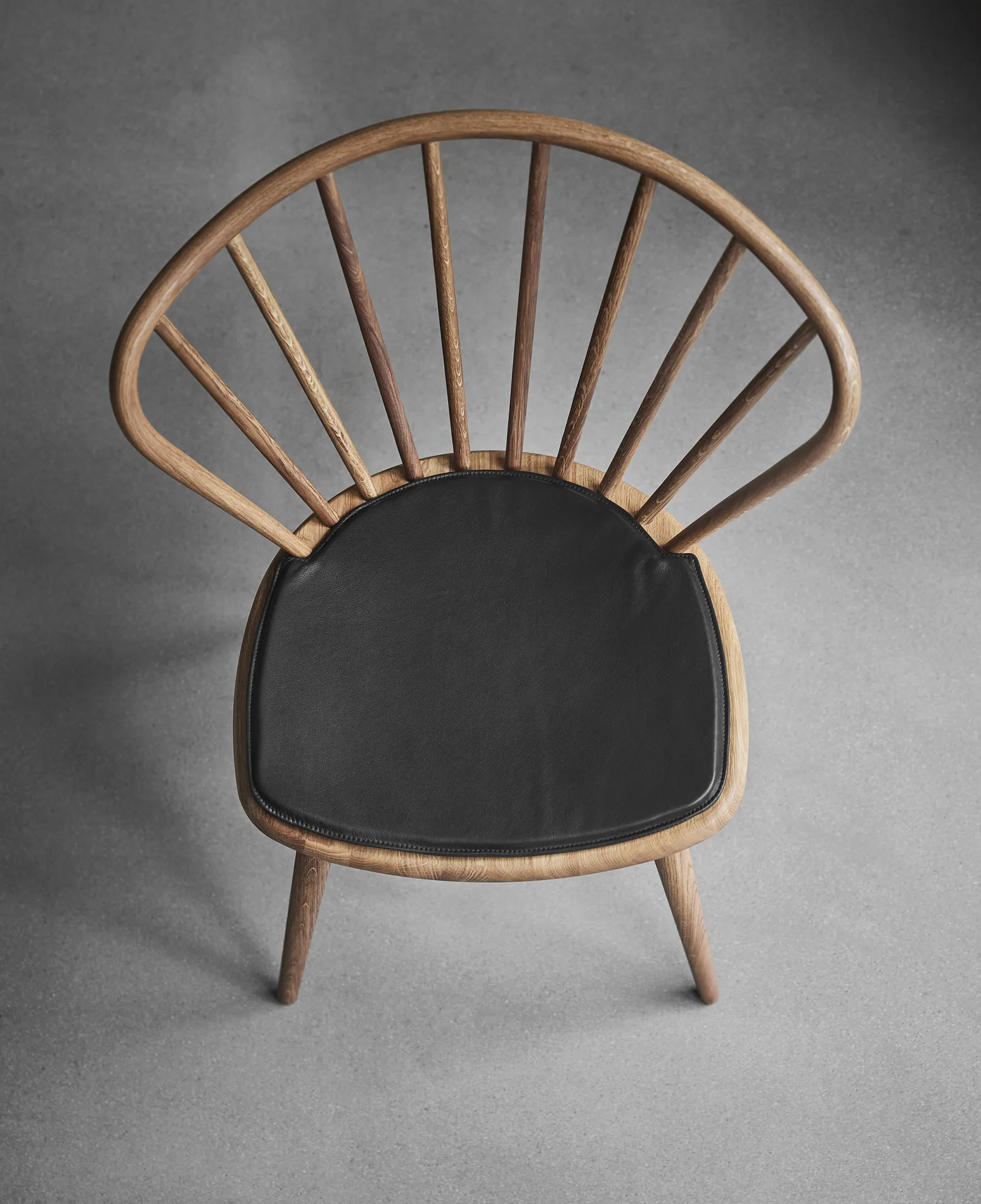 Lilla Åland/Miss Holly Lederkissen, Schwarz Stolab