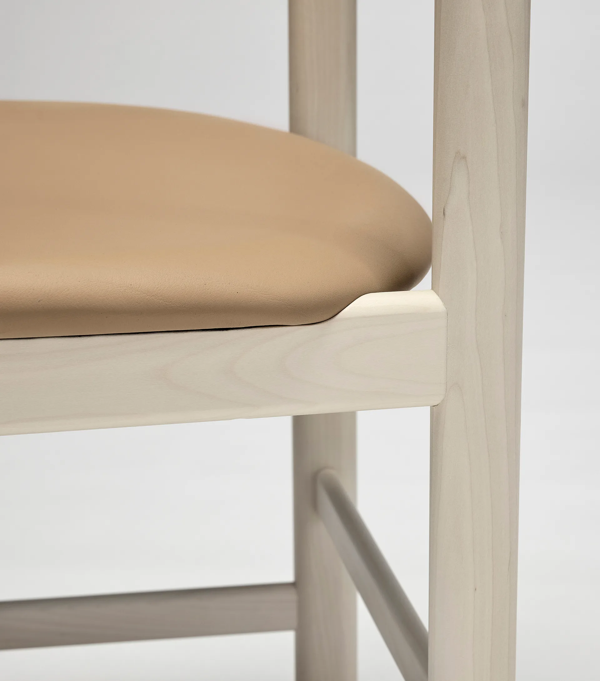 Pal Stuhl, Birke hell matt lackiert-Elmosoft 22030 Stolab