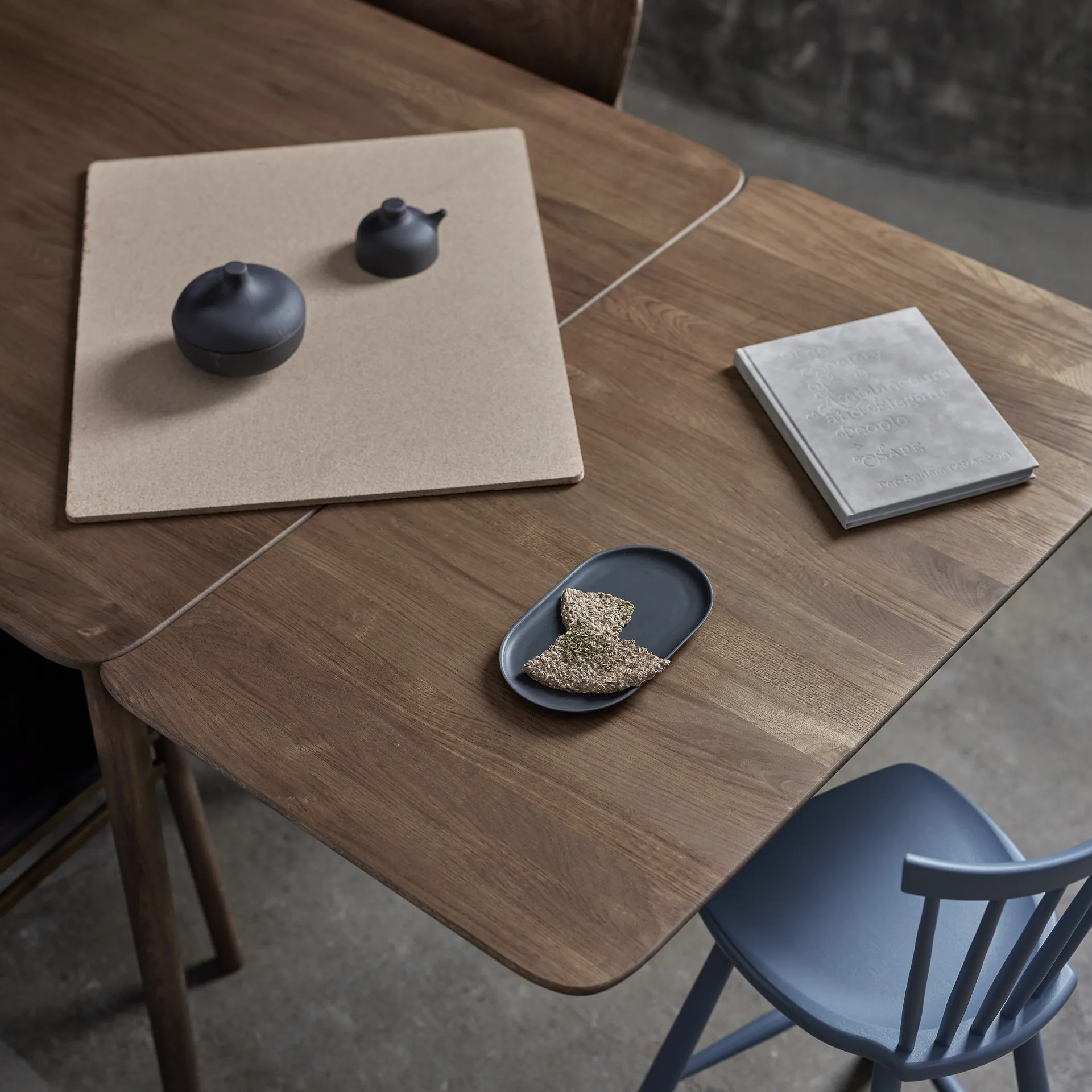 Prima Vista Esstisch, Smoked oak Stolab