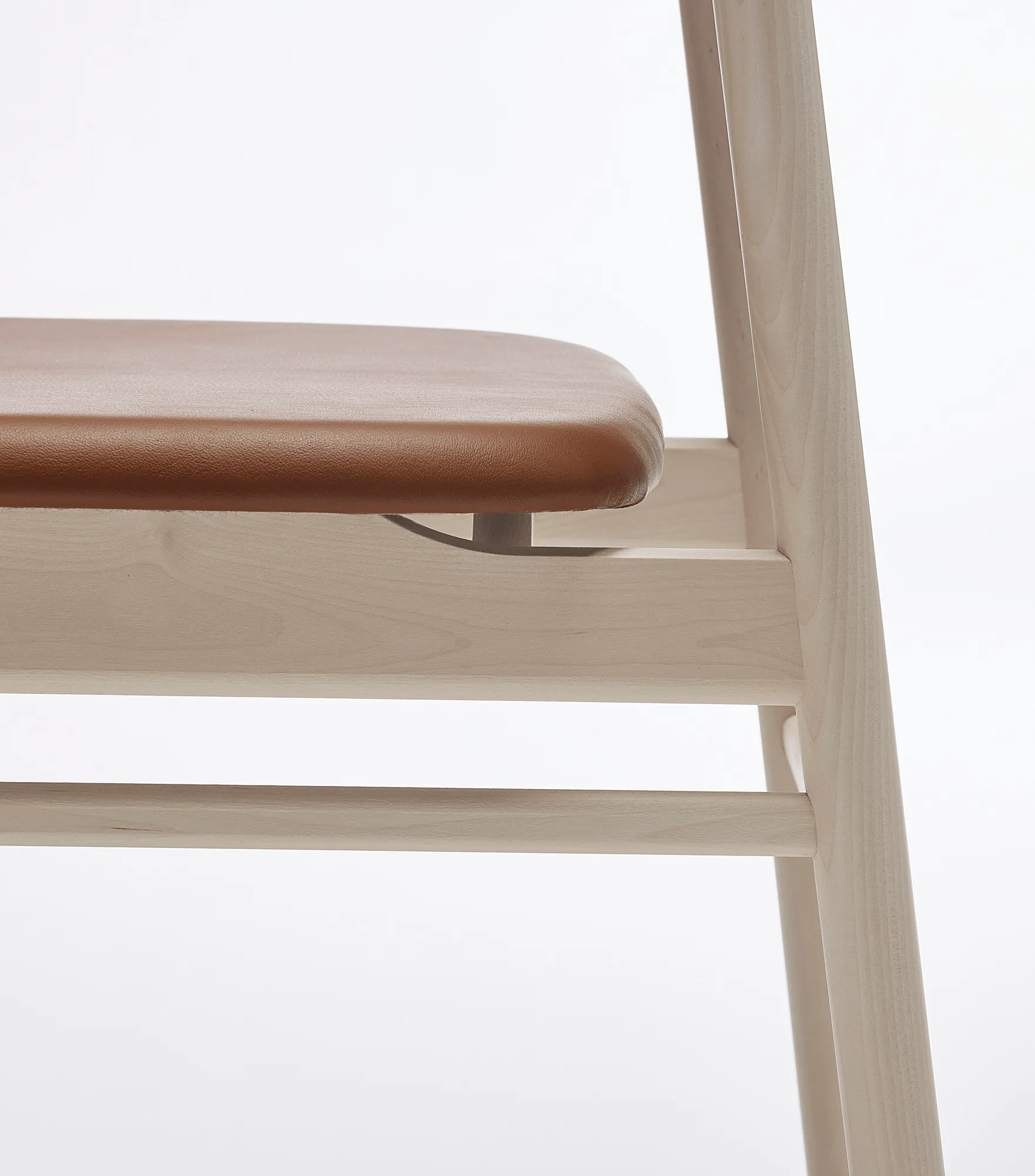 Prima Vista Stuhl, Leder Elmosoft 43807 cognac-Birke hell matt lackiert Stolab