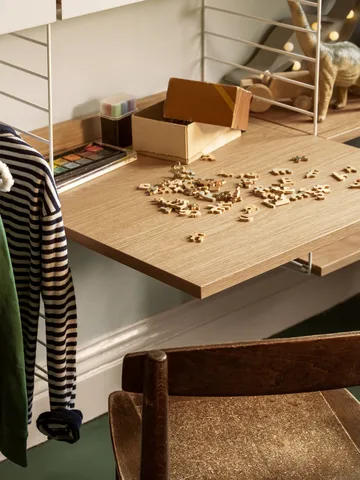 String Arbeitsplatte - Eiche, 58x58 cm - String