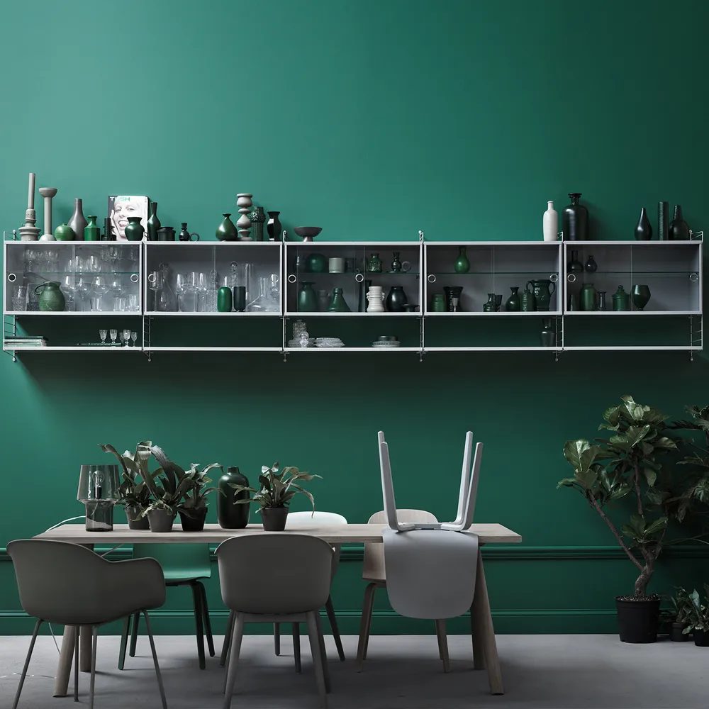 String Vitrinenschrank, Box schwarz gebeizt, 78x30 cm String