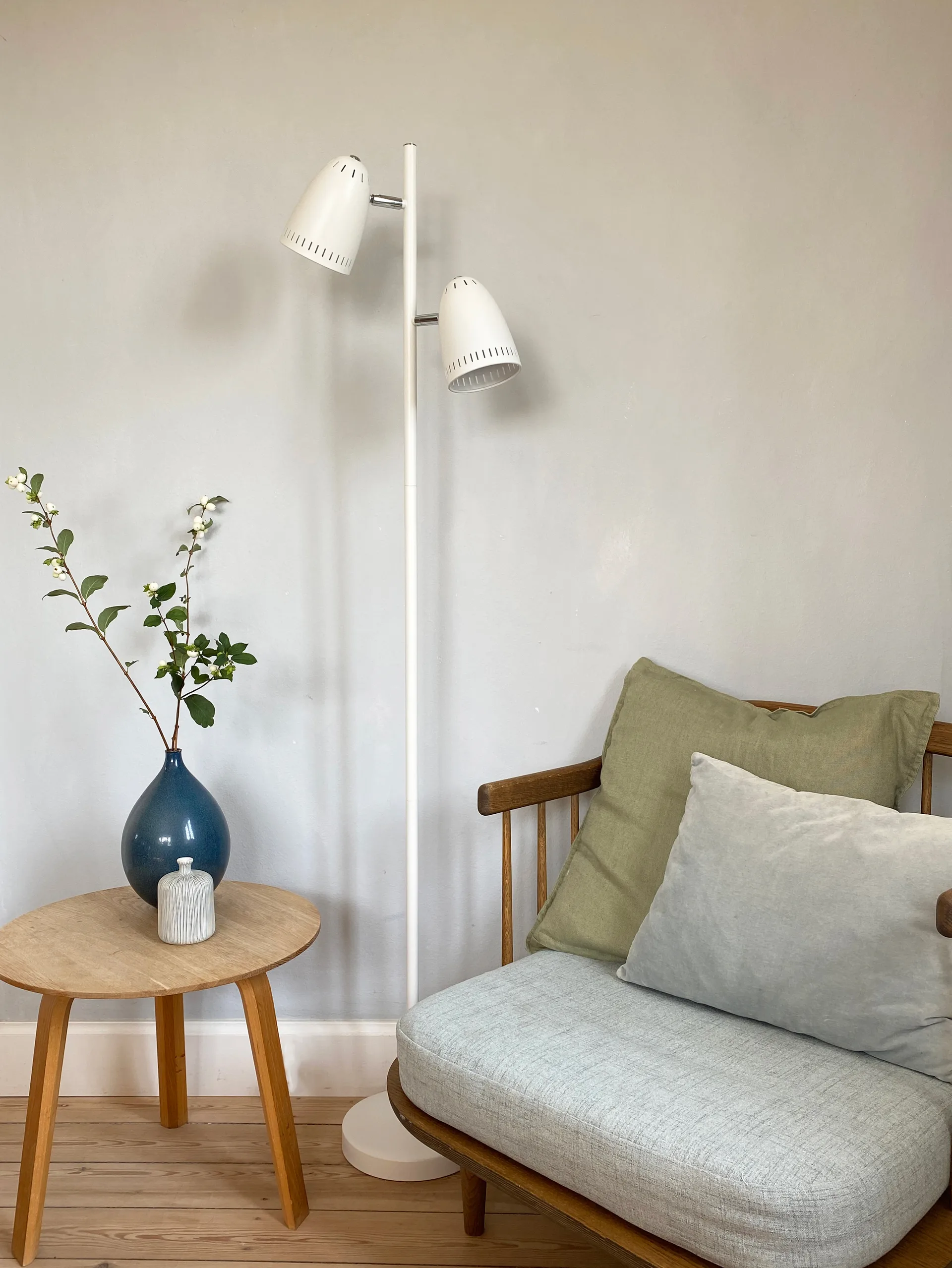 Dynamo Twin Stehleuchte, Whisper White Superliving