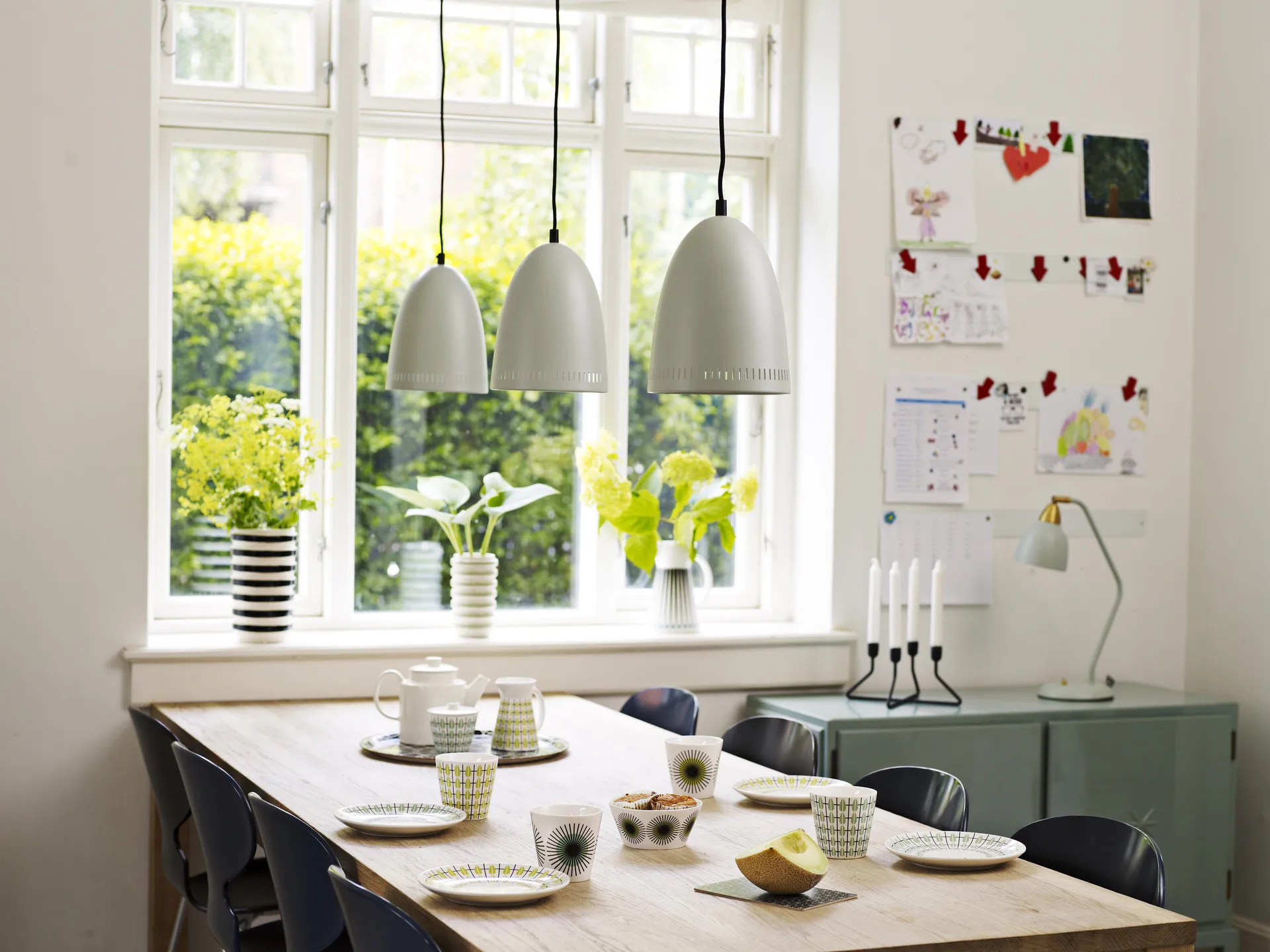 Olivia Teller, Weiß-lime Superliving